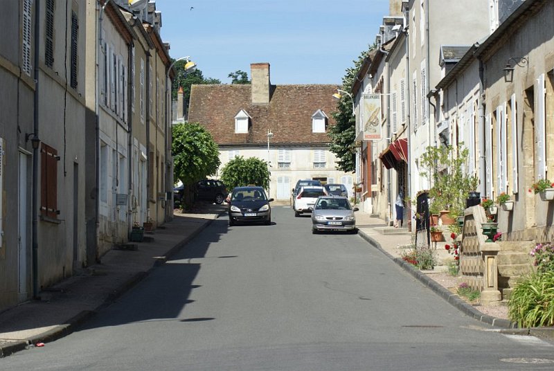 070 Waldescher Schüler in Lucenay 2011